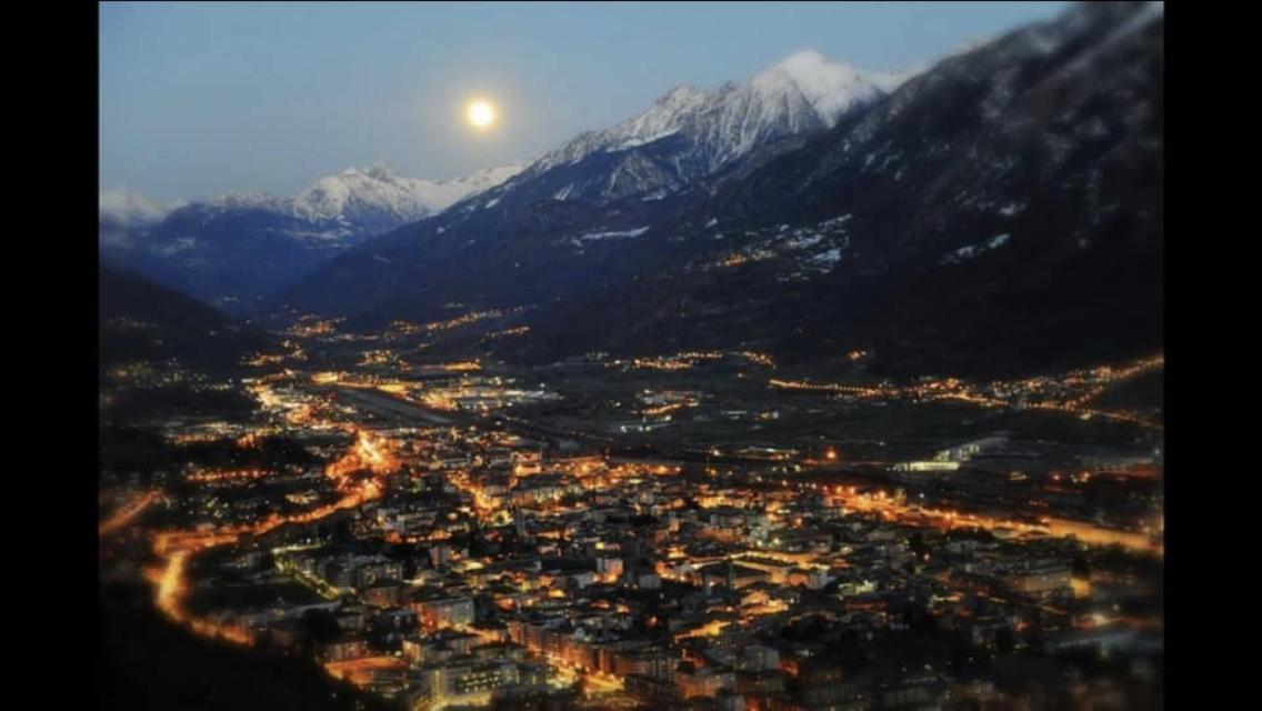 La Stanza Dei Segreti Hotel Aosta Buitenkant foto