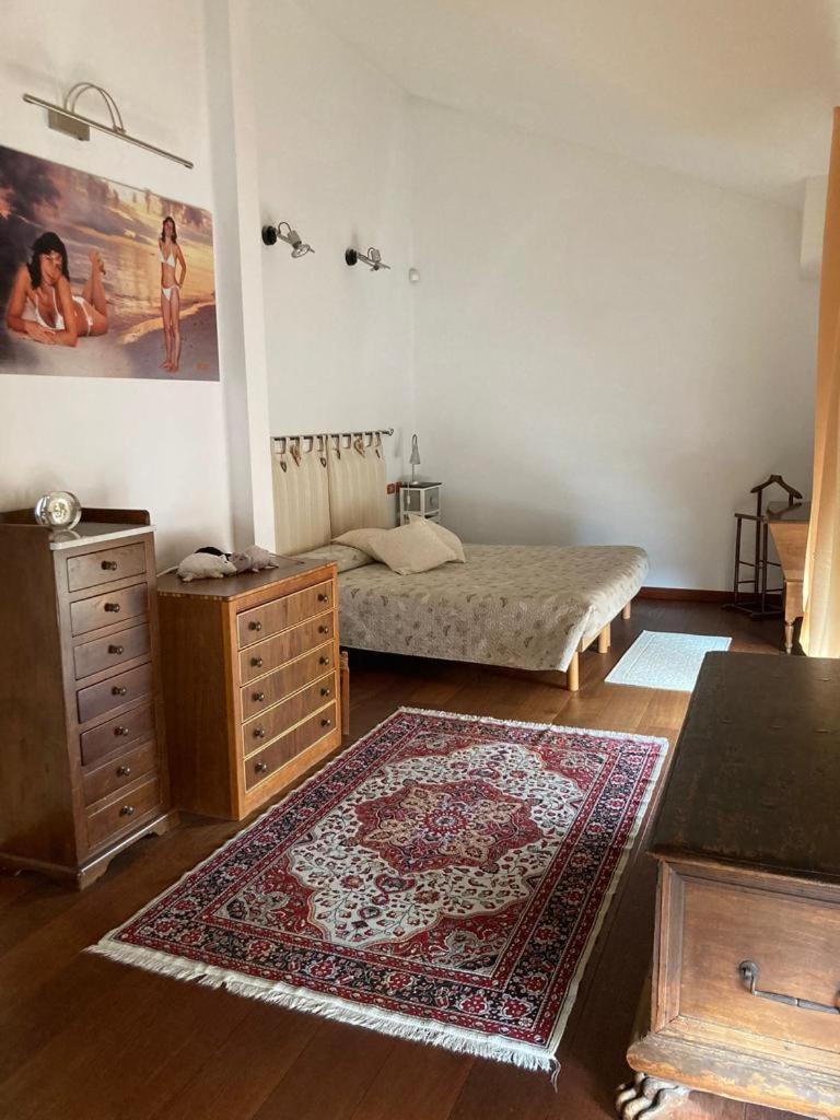 La Stanza Dei Segreti Hotel Aosta Buitenkant foto